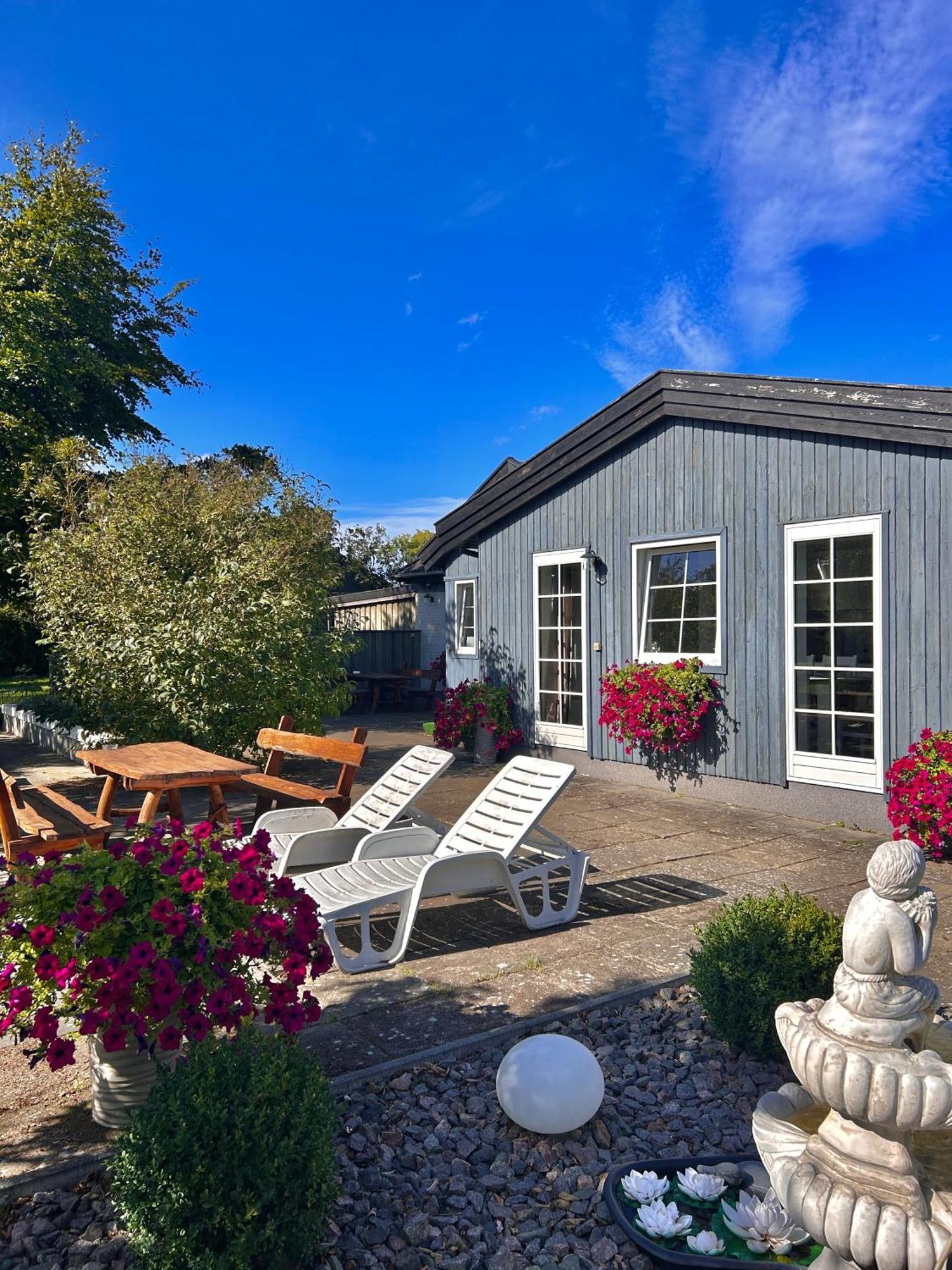 Apartamenty Neksø Exteriör bild