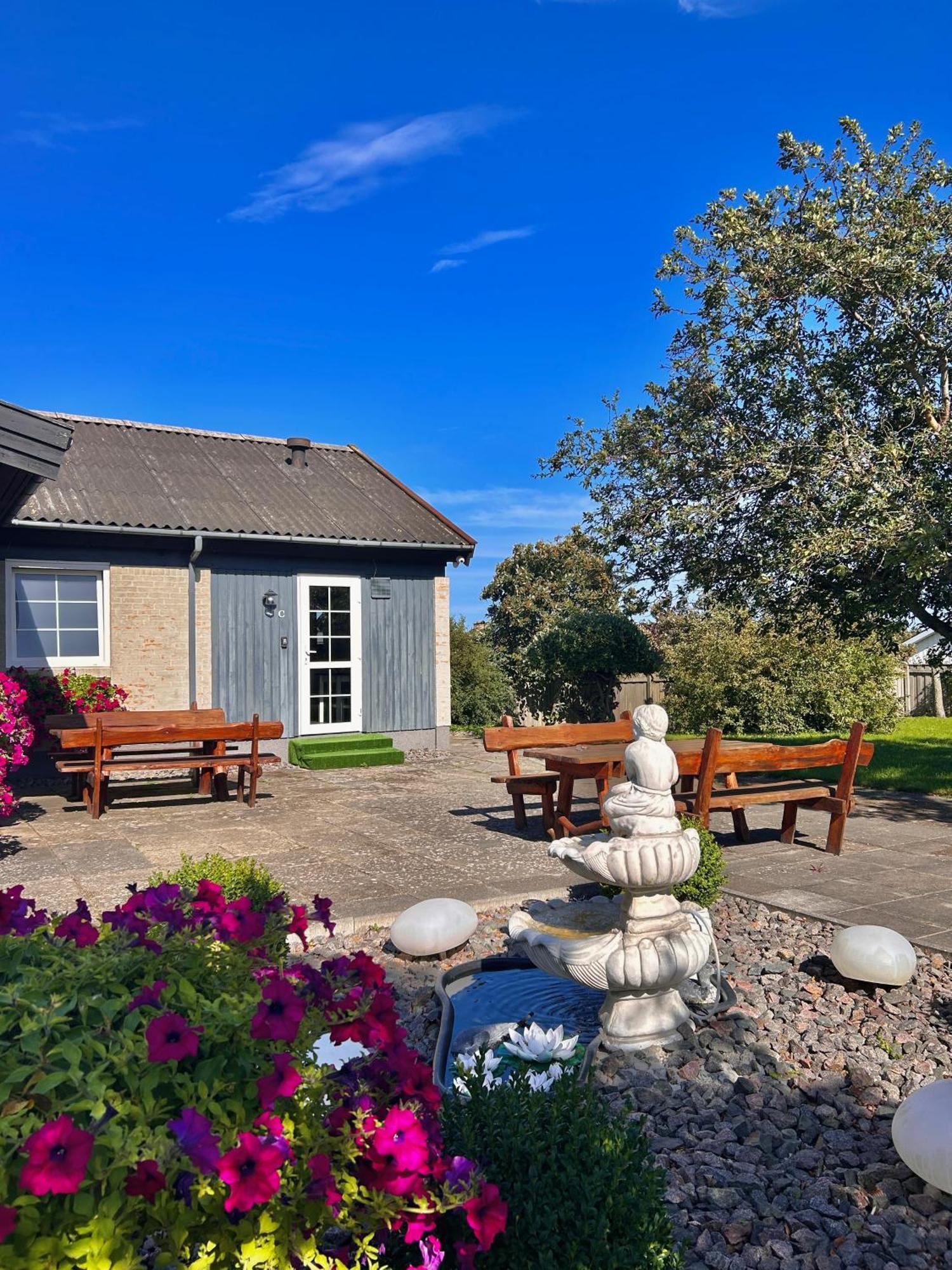 Apartamenty Neksø Exteriör bild