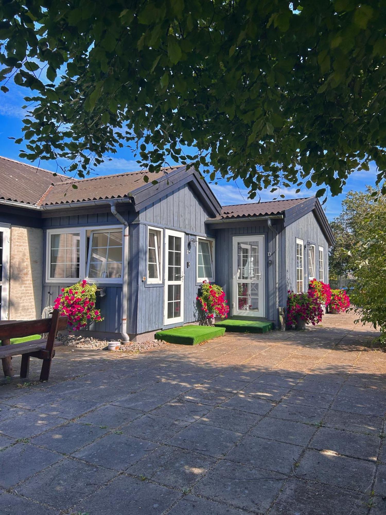 Apartamenty Neksø Exteriör bild