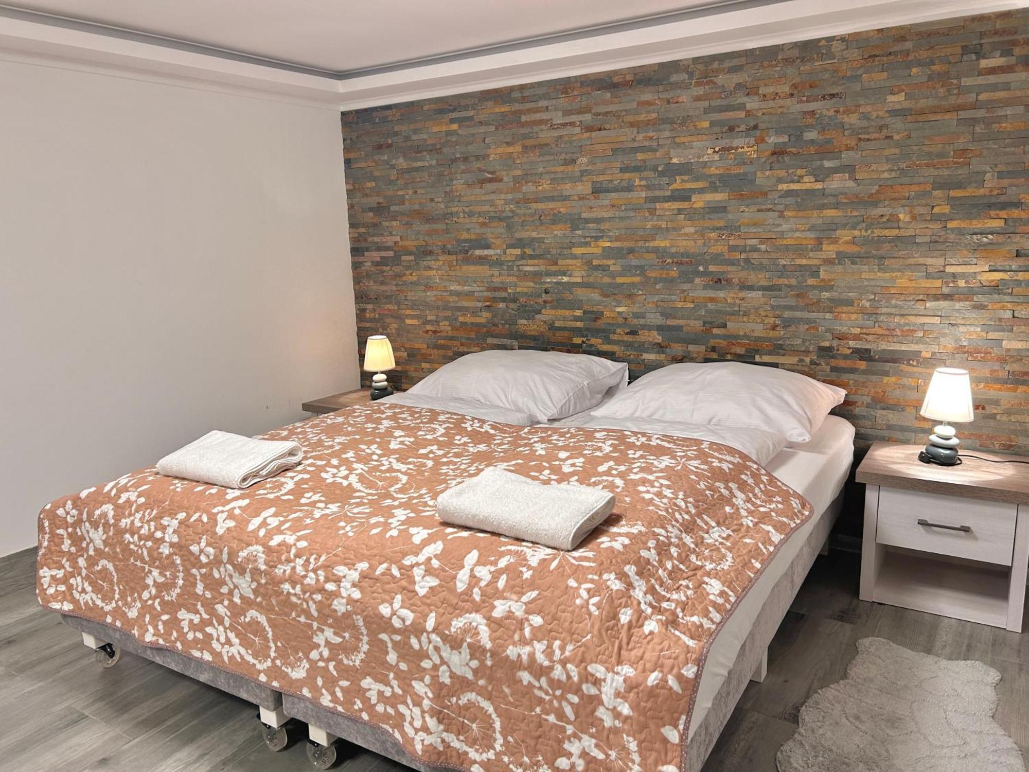 Apartamenty Neksø Exteriör bild